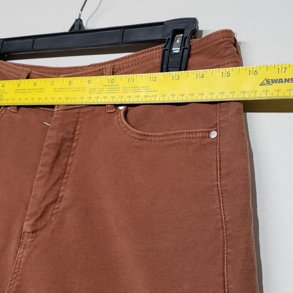 CALIA by Carrie Underwood Burnt Orange Flare Jeans - Picture 4 of 5